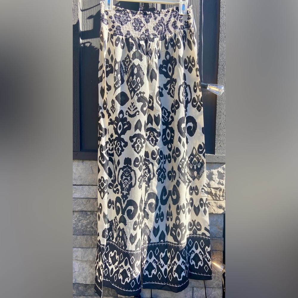 NEW Boho Black and Cream Wide Leg Pants - Picture 5 of 8